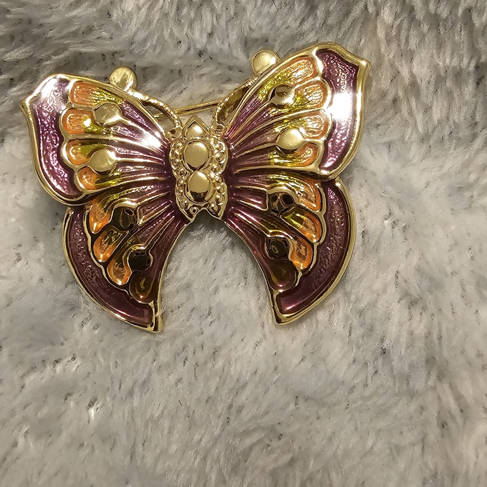 Danecraft butterfly pin
